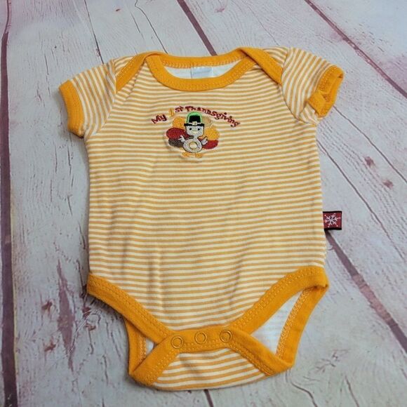 My First Thanksgiving onsie 0/3 months - Picture 1 of 3